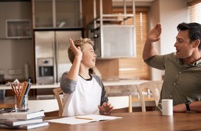 Deutscher Verband Ergotherapie e.V. (DVE): Zum Weltkindertag 2026 / Ergotherapeut:innen gehen ressourcenorientiert vor und st&auml;rken Kinder und Jugendliche, indem sie sie bef&auml;higen, Defizite zu &uuml;berwinden oder alternative L&ouml;sungen zu finden