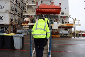 HZA-HB: Erfolgreiche Jahresbilanz des HZA Bremen / über 400 kg Kokain sichergestellt/ 150.000 gefälschte Produkte einbehalten/ 3,8 Milliarden Euro Einnahmen/ erfolgreiche Bekämpfung der Schwarzarbeit