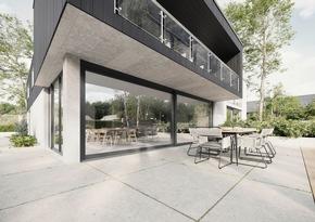 Einzigartige Innovationskraft: Richtungsweisende Technologien und Entwicklungen f&uuml;r neue zus&auml;tzliche Gesch&auml;ftsmodelle. REHAU Window Solutions auf der Fensterbau Frontale 2026.