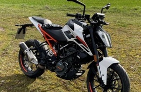 Polizeipräsidium Rostock: POL-HRO: Motorrad gestohlen - Kriminalpolizei bittet um Hinweise