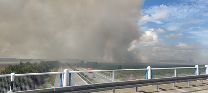 Polizeiinspektion Stralsund: POL-HST: Ackerbrand führt zur Autobahnsperrung