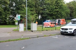 Polizei Rheinisch-Bergischer Kreis: POL-RBK: Bergisch Gladbach - Fuß eines Kollegen mit dem Lkw überrollt