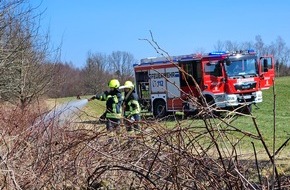 Feuerwehr Wenden: FW Wenden: Frühe Brandgefahr - Vorsicht vor Wald- & Vegetationsbränden in bevorstehenden Sommerhitze