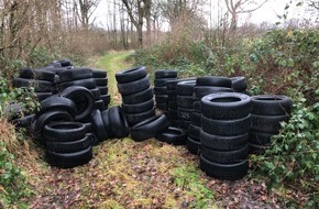 Polizeidirektion Bad Segeberg: POL-SE: Bilsen - Altreifen abgelagert