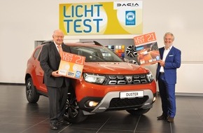 ZDK Zentralverband Deutsches Kraftfahrzeuggewerbe e.V.: Dacia ist Autopartner beim Licht-Test 2021