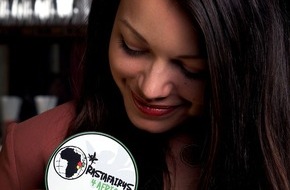 Stiftung Menschen für Menschen: Cosma Shiva Hagen und "Rastafairys 4 Africa" unterstützen  Karlheinz Böhms Äthiopienhilfe Menschen für Menschen (BILD)
