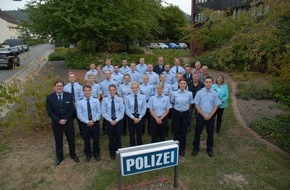 Kreispolizeibehörde Höxter: POL-HX: Nachersatz bei Kreispolizeibehörde Höxter