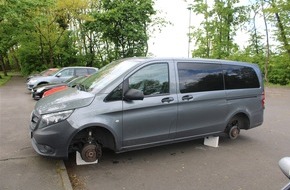 Kreispolizeibehörde Rhein-Sieg-Kreis: POL-SU: Räder von Kleintransporter gestohlen