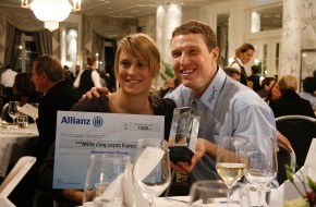 Allianz Suisse: Swiss Paralympic: Allianz Suisse remet le Newcomer Award à Hugo Thomas (IMAGE/DOCUMENT)