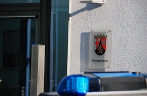 Polizeipräsidium Trier: POL-PPTR: Kleinkind bei Unfall schwerstverletzt