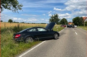 Polizeidirektion Landau: POL-PDLD: Bei Zusammenstoß 4 Personen verletzt