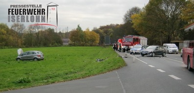 Feuerwehr Iserlohn: FW-MK: Verkehrsunfall sorgt für Stau auf der Baarstraße