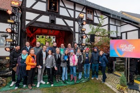 Erfolgreiche MDR-Premiere in Thüringen: Nitschareuth feiert Erntedank mit „Hol dir deine Show!“