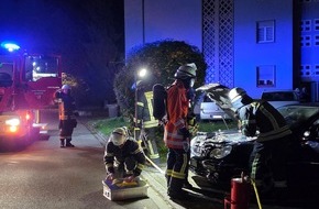 Feuerwehr Radolfzell: FW-Radolfzell: Kleinbrand in einem PKW