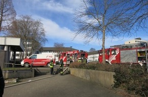 Feuerwehr der Stadt Arnsberg: FW-AR: Rauchentwicklung in RWE-Tiefgarage sorgt für Feuerwehreinsatz