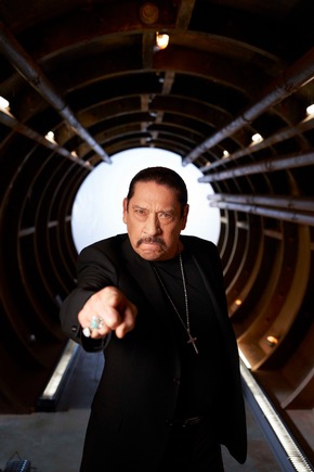 Danny Trejo auf Entdeckungsreise: Neue Doku-Reihe mit dem „Machete“-Star ab 16. April auf dem HISTORY Channel