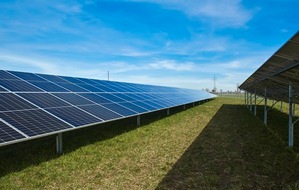 GP JOULE: GP JOULE verkauft Blackhall Solar Farm in Irland an Elgin