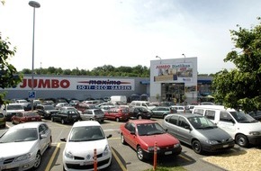 Jumbo-Markt AG: Am Mittwoch, 30. Mai 2007, wird der neu umgebaute JUMBO maximo in Dietlikon eröffnet