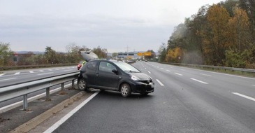 Polizeipräsidium Koblenz: POL-PPKO: Glück gehabt - Auto kommt an Leitplanke zum Stehen