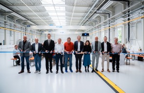 OPTIMA packaging group GmbH: OPTIMA pharma containment eröffnet Neubau in Radolfzell-Stahringen