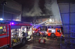 Feuerwehr Essen: FW-E: Essen-Horst, Breloher Steig, 02.02.2019, 21.11 Uhr