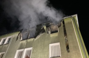 Feuerwehr Gladbeck: FW-GLA: Wohnungsbrand mit Menschenleben in Gefahr