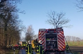 Polizeiinspektion Stade: POL-STD: Unfall in Harsefeld - zwei Autoinsassen schwer verletzt