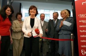 rbb - Rundfunk Berlin-Brandenburg: Intendantin Dagmar Reim eröffnete das neue 
rbb-Regionalstudio in Frankfurt (Oder)