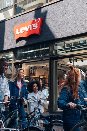 Levi&#039;s® und Swapfiets engagieren sich gemeinsam in einer einzigartigen Kampagne für Beständigkeit und Nachhaltigkeit