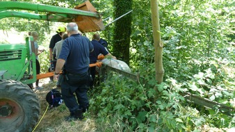 FW-Heiligenhaus: Feuerwehr rettet Pferd vor abrutschen (Meldung 17/2018)