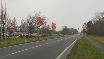 Polizeiinspektion Wilhelmshaven/Friesland: POL-WHV: Arbeit und Ziele der Verkehrskommission - Vergangene Verkehrsunfälle veranlassen eine Änderung der Geschwindigkeitsbegrenzung an der B 210 - Polizeiinspektion weist auf neue Schilder hin