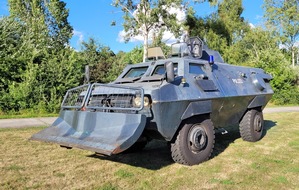 Polizeipräsidium Mittelhessen - Pressestelle: Mittelhessen: Vorletzter Öffnungstag des Polizeioldtimer-Museum mit Neuzugang