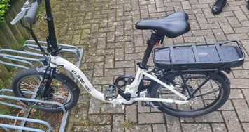Polizeiinspektion Stade: POL-STD: Polizei Drochtersen sucht Eigent&uuml;mer von E-Bike, Wohnhausbrand in Estebr&uuml;gge
