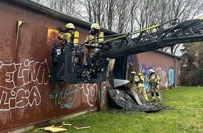 Freiwillige Feuerwehr der Stadt Goch: FF Goch: Feuer in leerstehender Skaterhalle
