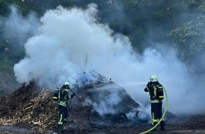 Feuerwehr Dinslaken: FW Dinslaken: Einsatzreicher Montag bei der Feuerwehr Dinslaken.