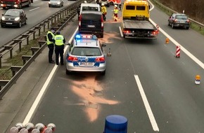 Feuerwehr Bochum: FW-BO: Drei Verletzte bei Verkehrsunfall auf der A 43