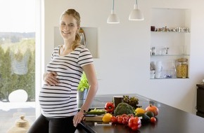 Protina Pharmazeutische GmbH: Clever essen für zwei: Warum Magnesium für Schwangere und Stillende so wichtig ist