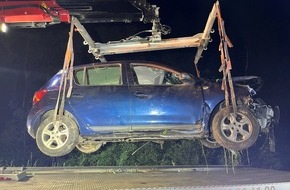 Polizeidirektion Trier: POL-PDTR: Junger Fahrzeugf&uuml;hrer kommt von der Fahrbahn ab