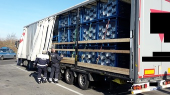 Polizeidirektion Landau: POL-PDLD: B9/Parkplatz Rheinaue: Schwerverkehrskontrolle