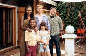 KiKA - Der Kinderkanal ARD/ZDF: Drehstart: "Unser Gartensommer - Neues aus B&auml;rstadt" / Neue Vorschulgeschichte im "L&ouml;wenzahn"-Universum entsteht im KiKA-Netzwerk
