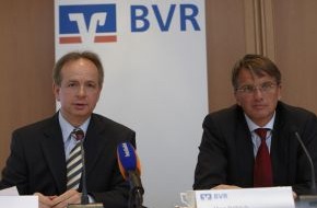 BVR Bundesverband der Deutschen Volksbanken und Raiffeisenbanken: Der FinanzVerbund: Gestärkt aus der Finanzmarktkrise