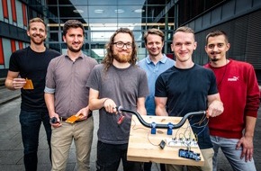 Technische Hochschule Köln: Navi, Telefonie und Co. beim Motorradfahren einfach und sicher bedienen