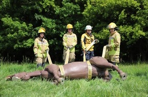 Kreisfeuerwehrverband Segeberg: FW-SE: Einladung zur Seminartag "Training der technischen Großtierrettung" (Vertreter*innen der Presse)