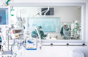 Wort & Bild Verlagsgruppe - Unternehmensmeldungen: Corona: Aufrüttelnde Impf-Appelle aus den Intensivstationen / Die Apotheken Umschau veröffentlicht Statements namhafter Expert:innen - auf Social Media unter #Impfappell und im Magazin ab 15. ...