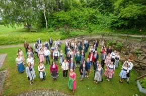 Blauer Gockel - Bauernhof- und Landurlaub e.V.: Bauernhof- und Landurlaub in Bayern: „Blauer Gockel“ feiert 30 Jahre