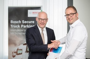 ADAC SE: ADAC TruckService und Bosch Secure Truck Parking wollen Lkw-Parkplatznot beenden / ADAC TruckService wird strategischer Partner für die Flächenvermarktung auf Bosch Lkw-Stellplatz-Buchungsplattform