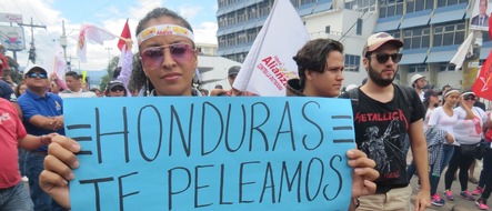 Romero Initiative e.V.: Honduras: Generalstreik nach umstrittenen Wahlen