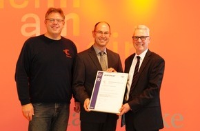 DQS Holding GmbH: DQS GmbH zertifiziert deutschlandweit erstes Stadtwerk nach ISO 27019