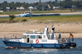 Polizei Mettmann: POL-ME: Sportboot verliert Kraftstoff auf Rhein - Bootsführer alkoholisiert - Monheim - 2008124