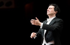 HR Hessischer Rundfunk: Alain Altinoglu dirigiert Managerinnen und Manager